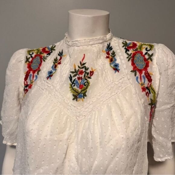 Zara Flowy Floral Embroidered White Blouse Size XS - Picture 6 of 7
